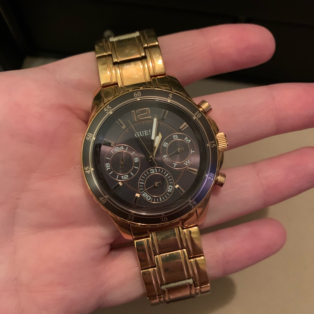 Guess Watch